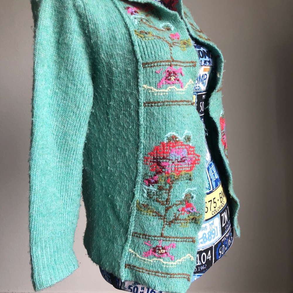 💜SOLD💜Free People Green Open Embroidery Wrong - Picture 3 of 6